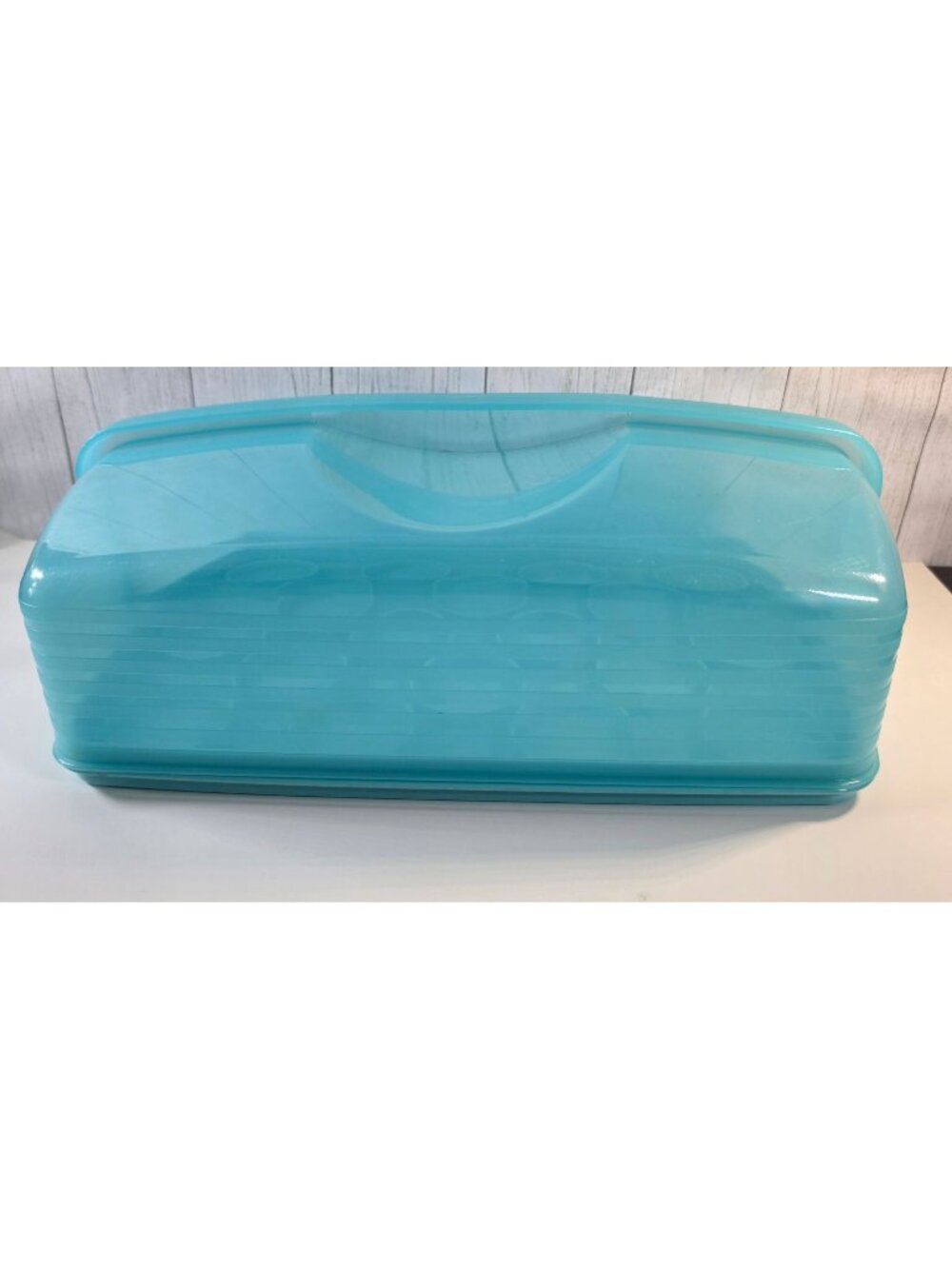 TUPPERWARE CAKE CUPCAKE CARRIER aqua blue SHEET REVERSIBLE TAKER 3861-A teal